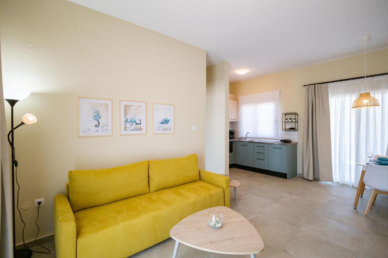 Varkes Suites 1 Nea Poteidaia Luaran gambar